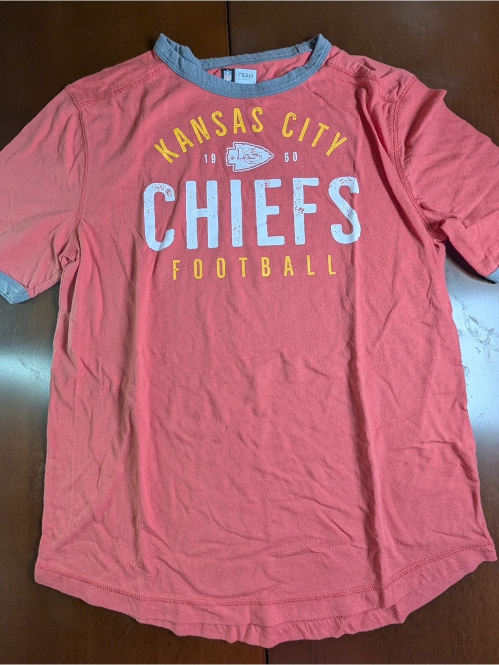 NFL Coral and Gray Kansas City Chiefs Fan Tee